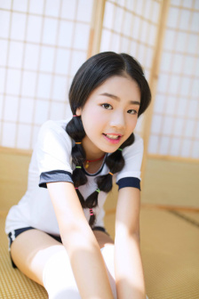 SPY16WC女子撒尿